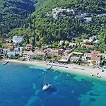 Διαμέρισμα Mattheos House *